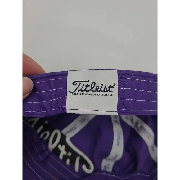 Titleist Women's Hat Purple Embroidered Baseball Cap Adjustable Pro V1 FJ - Picture 6 of 7